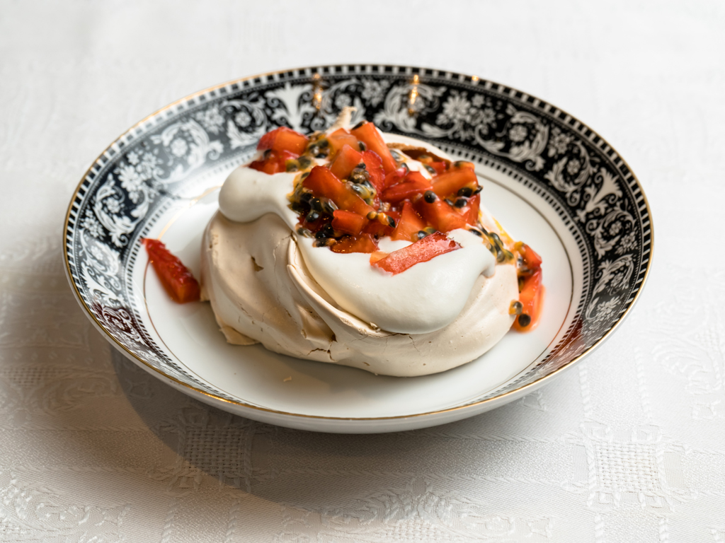 Pavlova deconstruida de Pakita Sushi